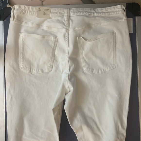 Universal Thread Women's High Rise Skinny Jeans - Size18 - Picture 10 of 11